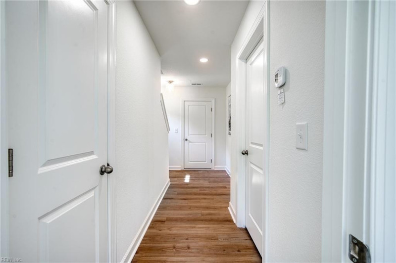Photo 3 of 27 residential for sale in Virginia Beach virginia