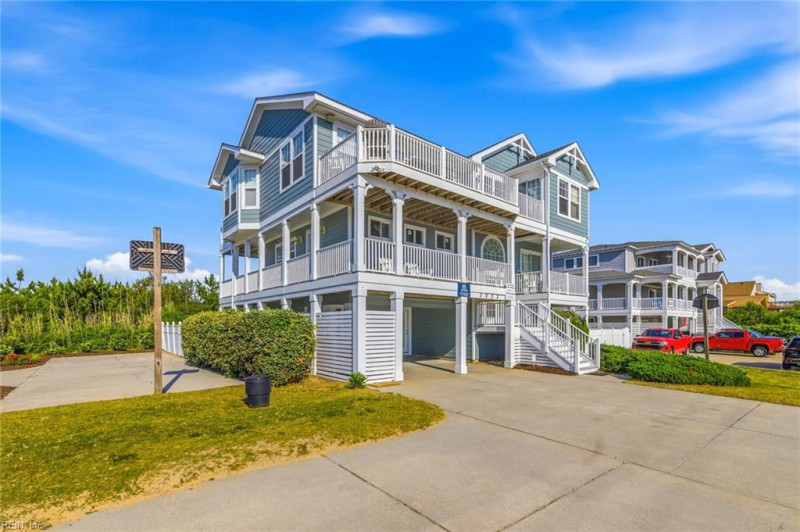 Photo 16 of 49 residential for sale in Virginia Beach virginia