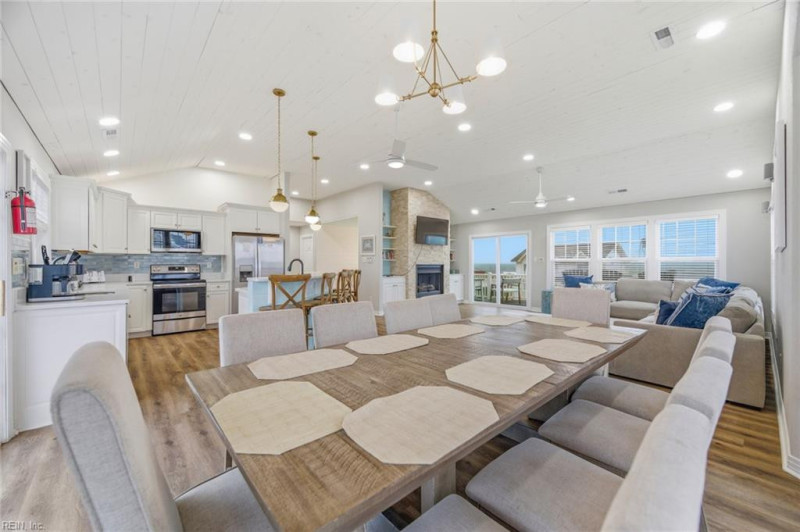 Photo 26 of 49 residential for sale in Virginia Beach virginia