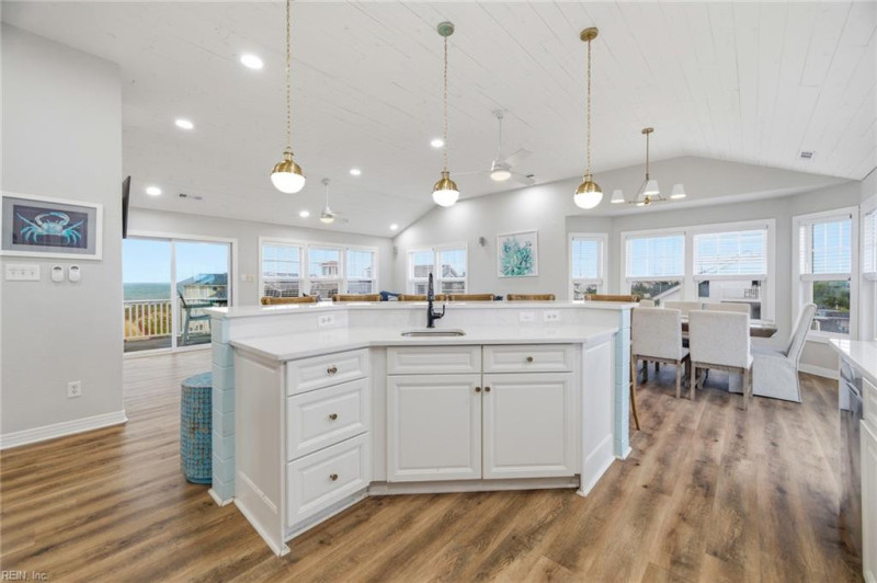 Photo 31 of 49 residential for sale in Virginia Beach virginia