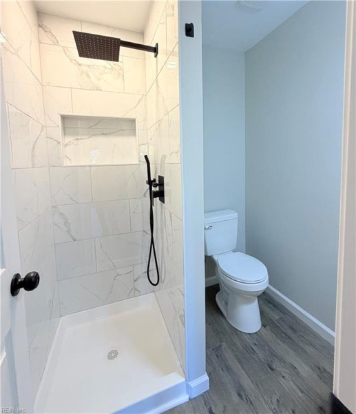 Photo 14 of 25 residential for sale in Virginia Beach virginia