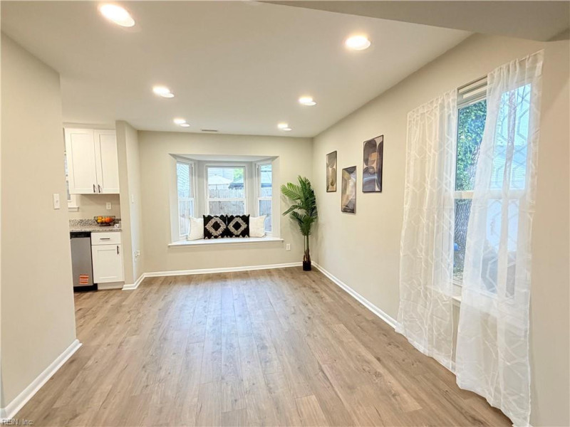 Photo 21 of 25 residential for sale in Virginia Beach virginia