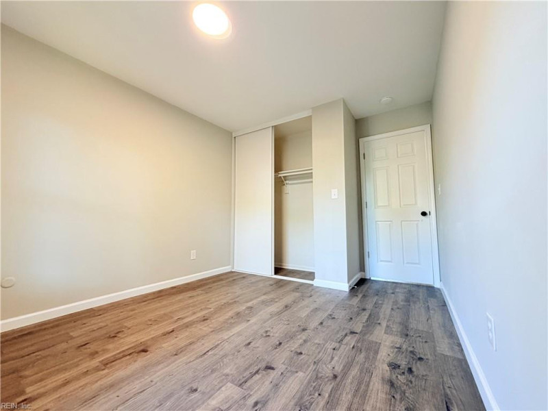 Photo 5 of 25 residential for sale in Virginia Beach virginia