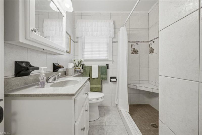 Photo 16 of 30 residential for sale in Newport News virginia