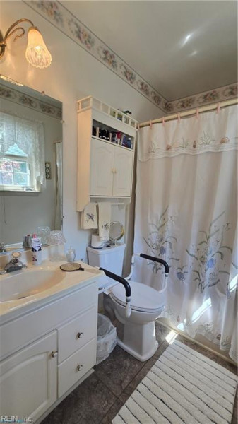 Photo 18 of 36 residential for sale in Mathews County virginia