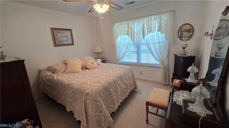 Photo 19 of 36 residential for sale in Mathews County virginia