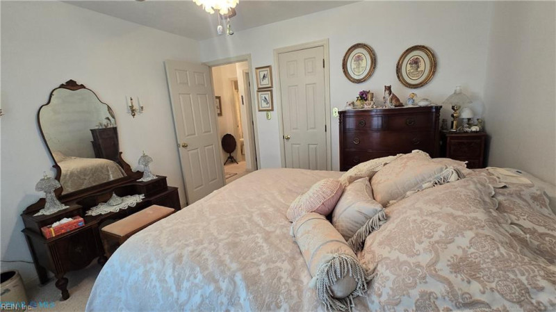 Photo 20 of 36 residential for sale in Mathews County virginia