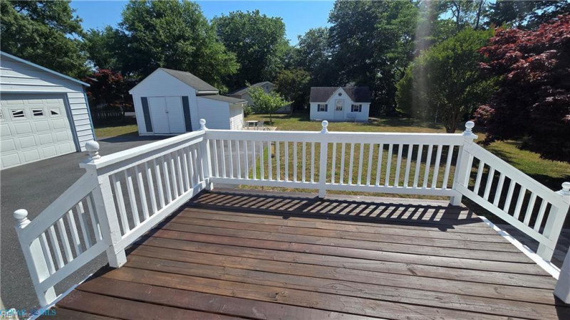 Photo 26 of 36 residential for sale in Mathews County virginia