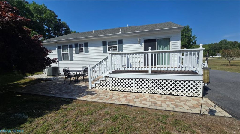 Photo 28 of 36 residential for sale in Mathews County virginia