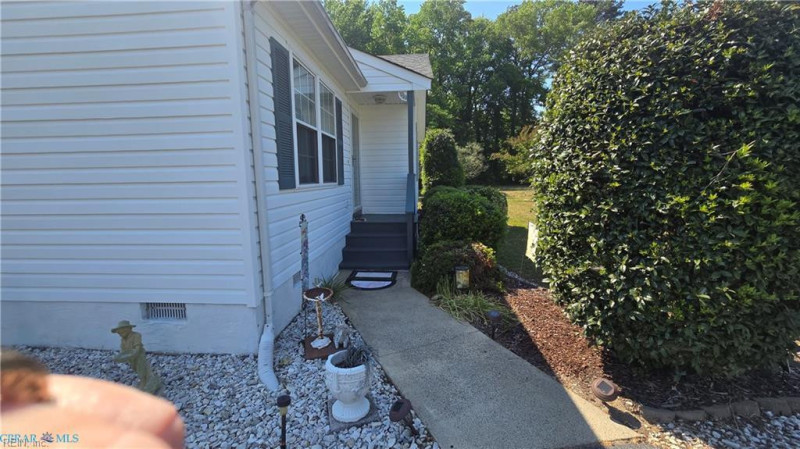 Photo 3 of 36 residential for sale in Mathews County virginia