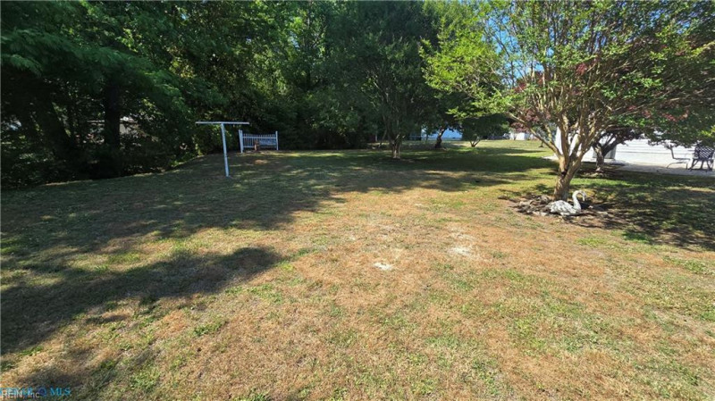 Photo 34 of 36 residential for sale in Mathews County virginia