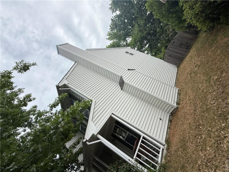Photo 2 of 4 residential for sale in Chesapeake virginia