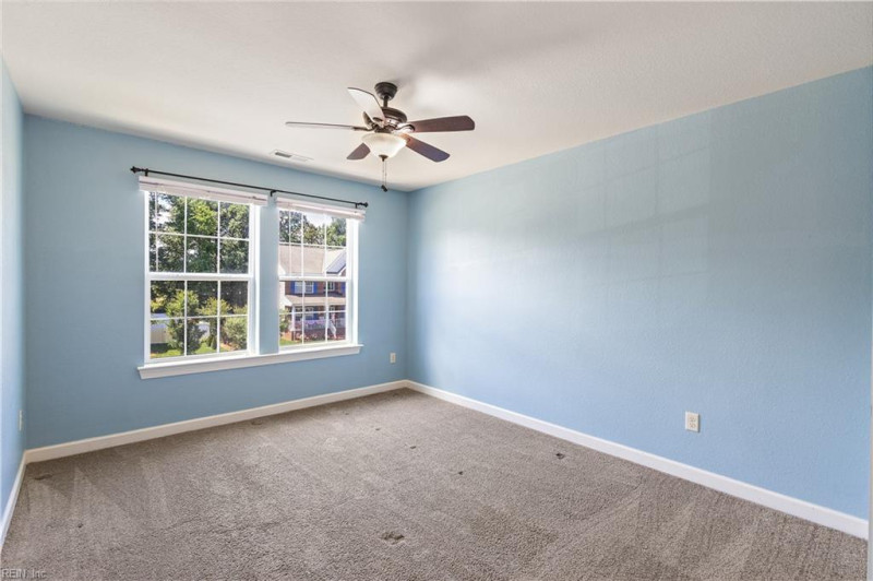 Photo 22 of 45 residential for sale in Chesapeake virginia