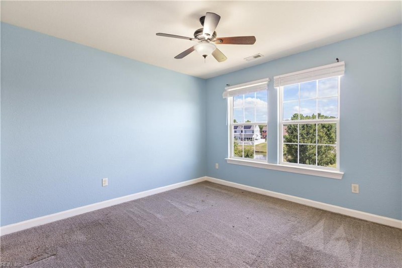 Photo 34 of 45 residential for sale in Chesapeake virginia
