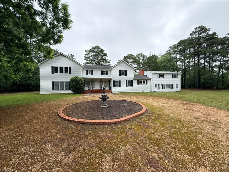 Photo 3 of 9 residential for sale in Mathews County virginia