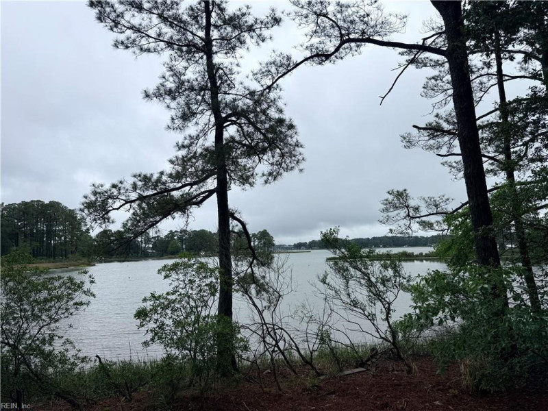 Photo 8 of 9 residential for sale in Mathews County virginia