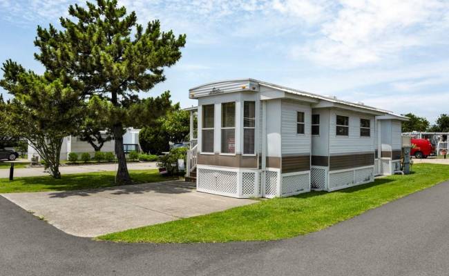 3665 Sandpiper Road, Virginia Beach, VA 23454 photo 18