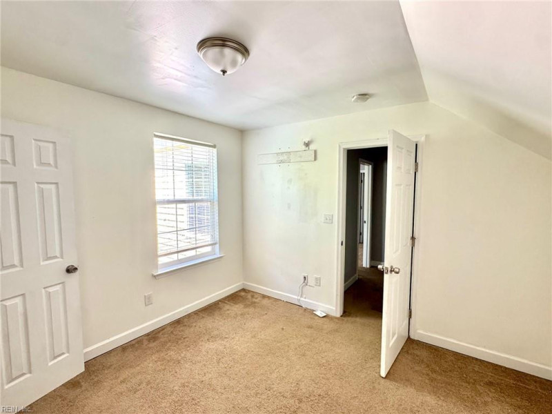 Photo 19 of 39 residential for sale in Norfolk virginia Photo 19 of 39 residential for sale in Norfolk virginia