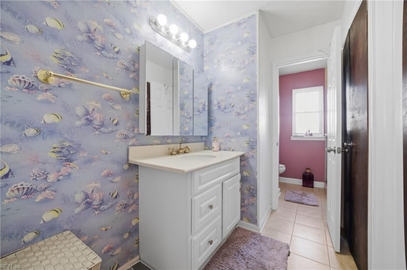 Photo 14 of 29 residential for sale in Virginia Beach virginia