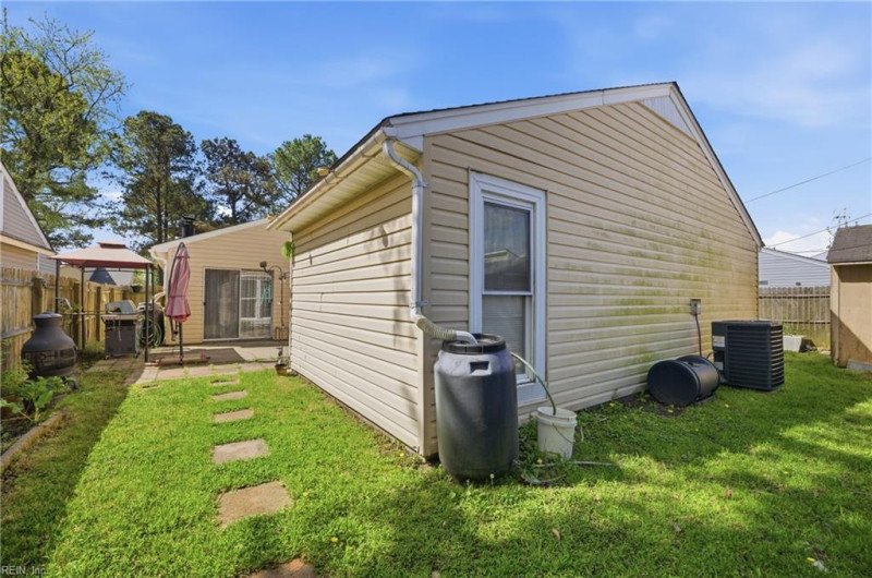 Photo 22 of 29 residential for sale in Virginia Beach virginia