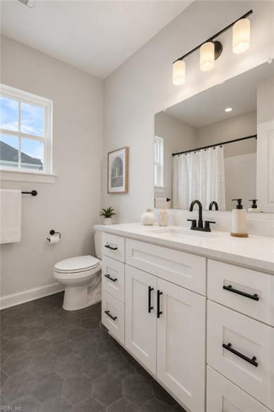 Photo 19 of 26 residential for sale in Chesapeake virginia