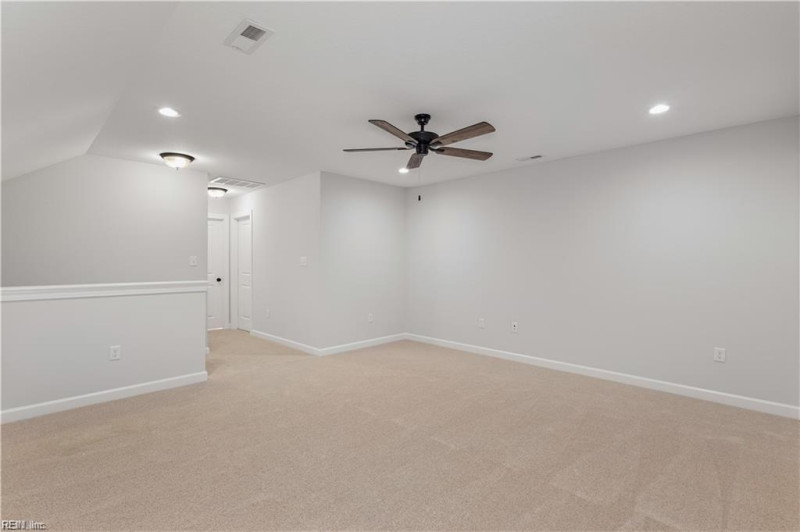 Photo 21 of 26 residential for sale in Chesapeake virginia