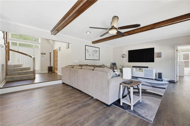 Photo 16 of 37 residential for sale in Virginia Beach virginia