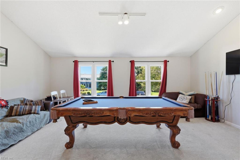 Photo 21 of 37 residential for sale in Virginia Beach virginia