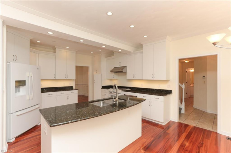 Photo 10 of 50 residential for sale in Suffolk virginia