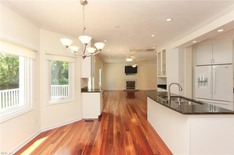 Photo 12 of 50 residential for sale in Suffolk virginia