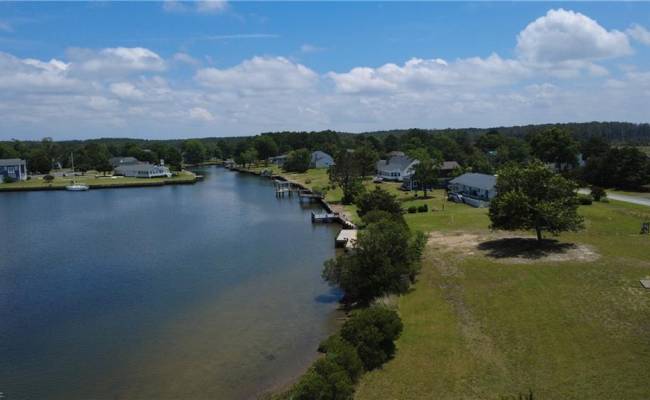 1 Mallard Way, Accomack County, VA 23417