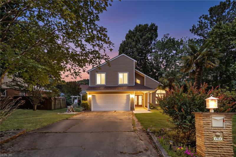 Photo 2 of 44 residential for sale in Virginia Beach virginia