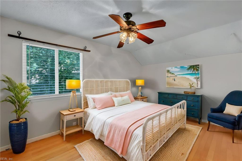 Photo 34 of 44 residential for sale in Virginia Beach virginia
