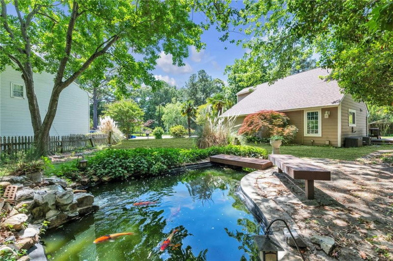 Photo 5 of 44 residential for sale in Virginia Beach virginia
