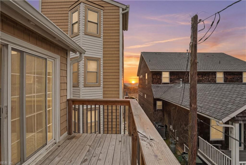 Photo 1 of 47 residential for sale in Norfolk virginia