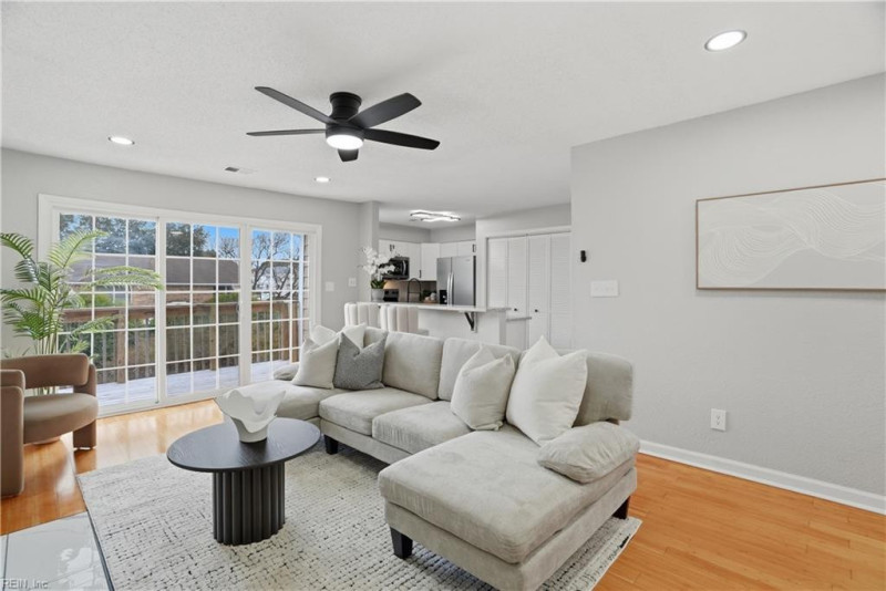 Photo 17 of 47 residential for sale in Norfolk virginia