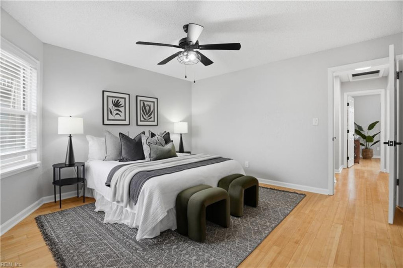 Photo 26 of 47 residential for sale in Norfolk virginia