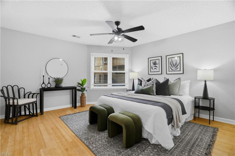 Photo 27 of 47 residential for sale in Norfolk virginia