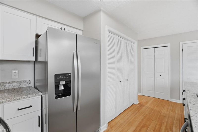 Photo 8 of 47 residential for sale in Norfolk virginia
