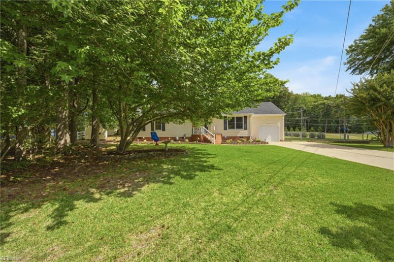Photo 3 of 35 residential for sale in Suffolk virginia Photo 3 of 35 residential for sale in Suffolk virginia