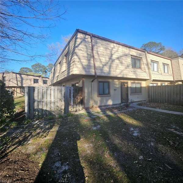 Photo 7 of 7 residential for sale in Newport News virginia