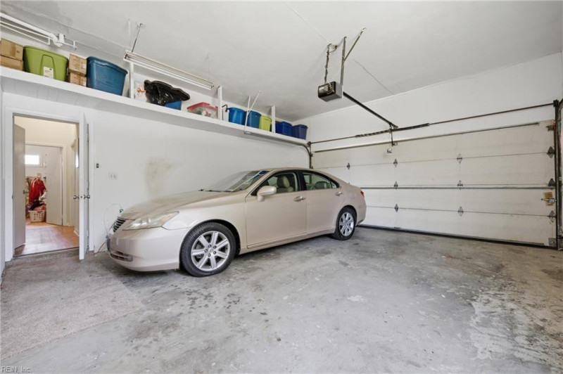 Photo 31 of 50 residential for sale in Portsmouth virginia