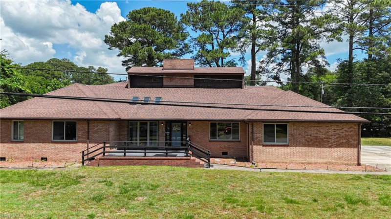 Photo 37 of 50 residential for sale in Portsmouth virginia