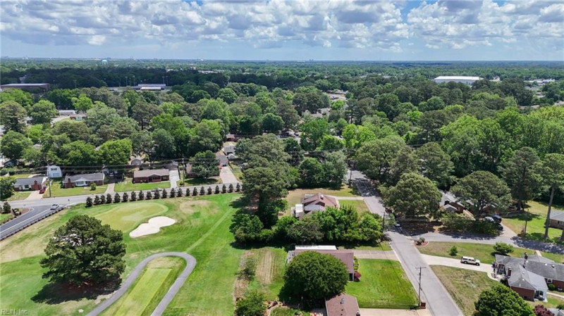 Photo 42 of 50 residential for sale in Portsmouth virginia