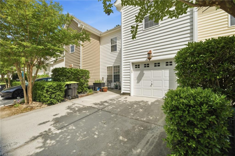 Photo 39 of 50 residential for sale in Virginia Beach virginia