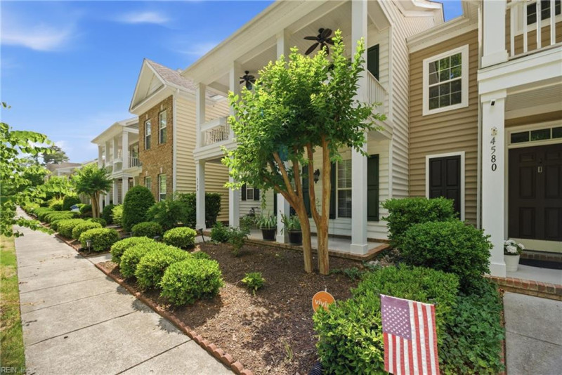 Photo 4 of 50 residential for sale in Virginia Beach virginia