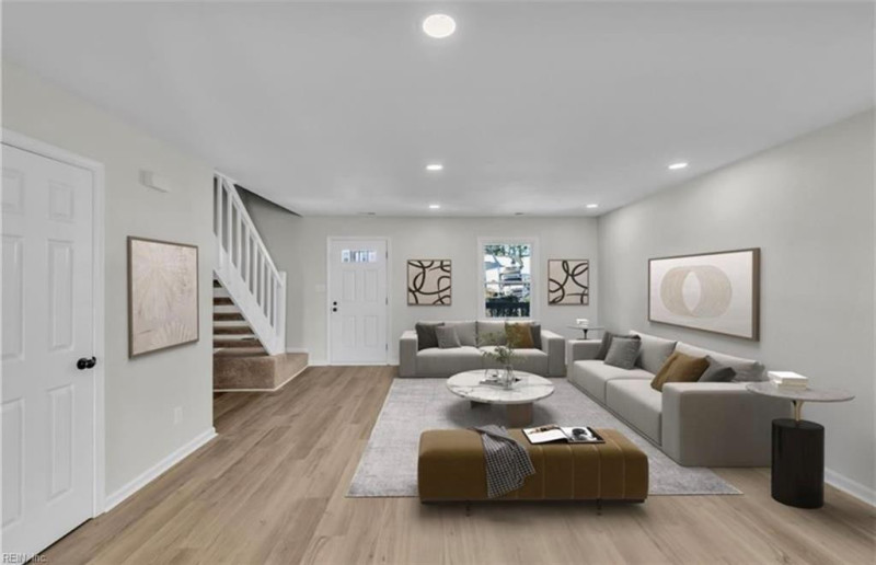 Photo 4 of 15 residential for sale in Virginia Beach virginia