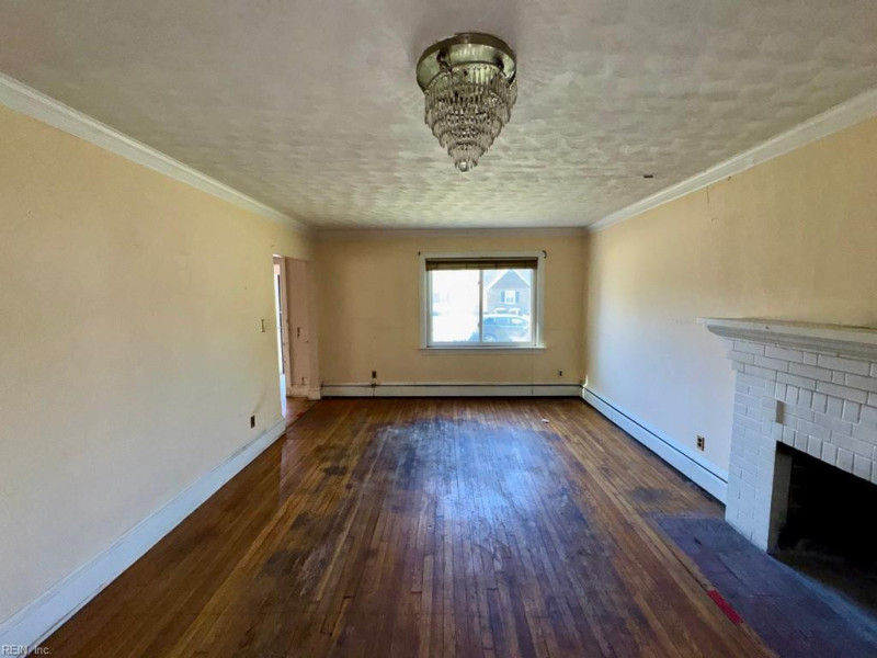 Photo 10 of 21 residential for sale in Norfolk virginia