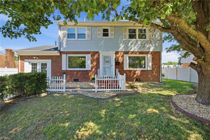 Photo 1 of 36 residential for sale in Newport News virginia