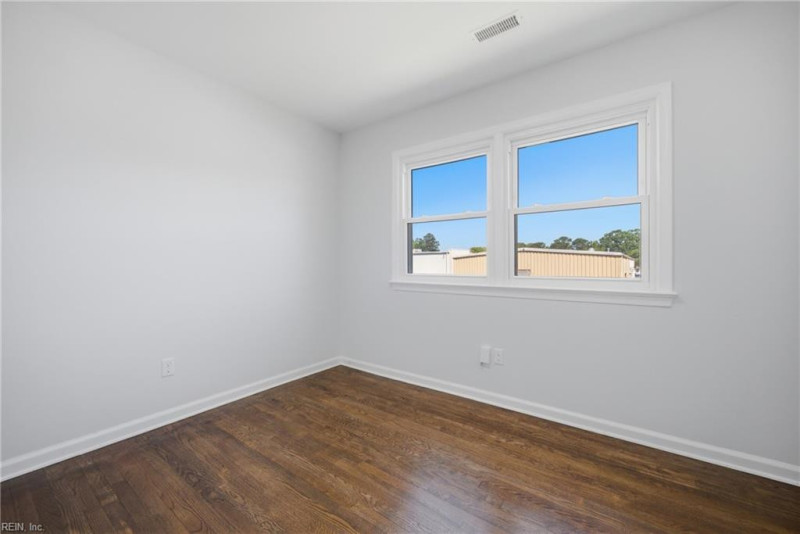 Photo 19 of 36 residential for sale in Newport News virginia